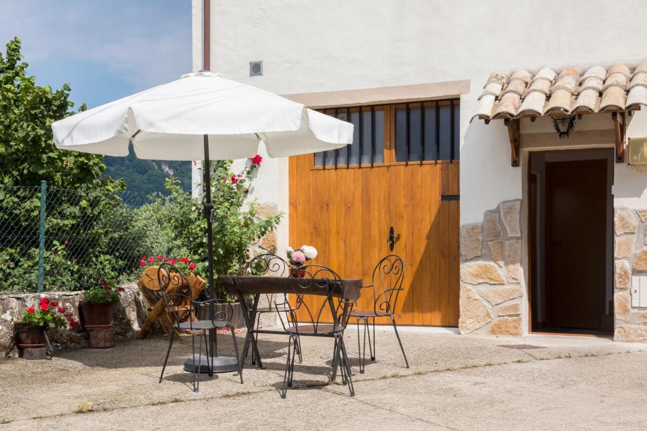 Casa Lizarrosta En Nacedero Del Urederra Villa Baquedano Eksteriør bilde